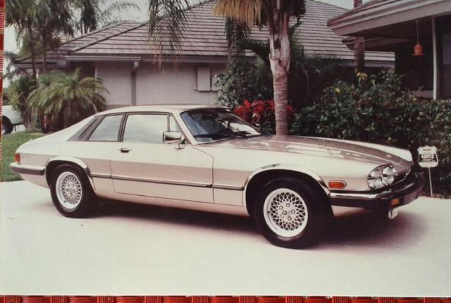 1991 Jaguar XJS, 2 door Classic, 12 cylinders, 70,000 miles, gold color, garaged 1991 Jaguar XJS base coupe 2 doors