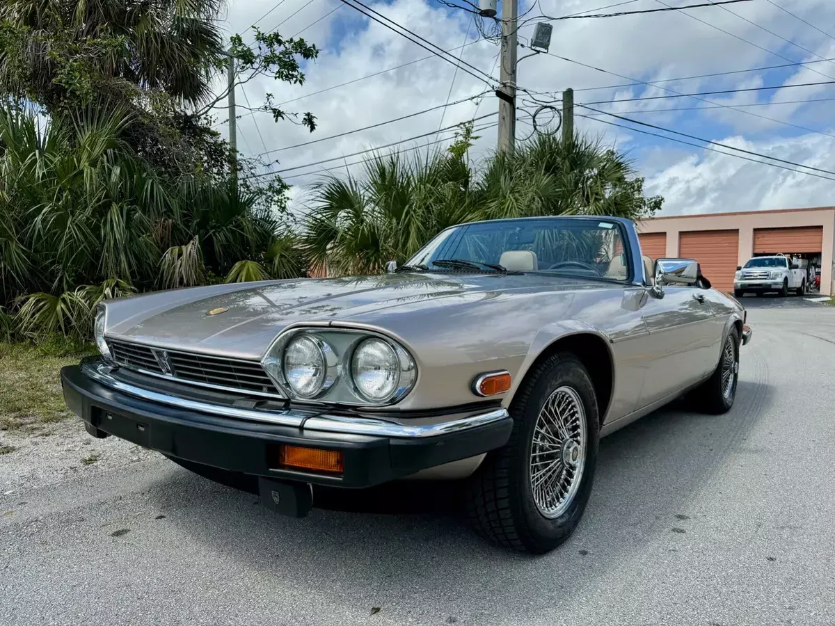 1991 Jaguar XJS Convertible V12 45k miles CARFAX Certified!!! 1991 Jaguar XJS