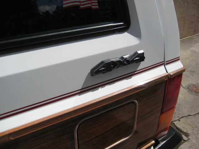 1991 Jeep Cherokee 4X4 BRIARWOOD 4D 4WD - photo 10