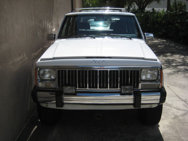 1991 Jeep Cherokee 4X4 BRIARWOOD 4D 4WD - photo 6