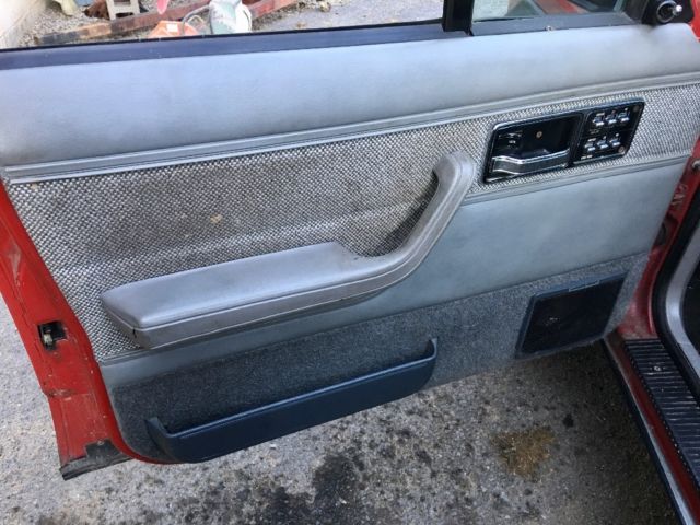 1991 Jeep Cherokee Laredo - photo 12