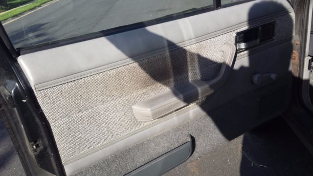 1991 Jeep Cherokee Laredo - photo 8