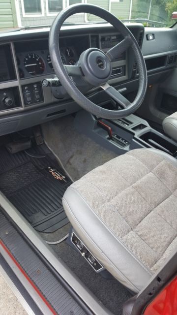 1991 Jeep Cherokee Laredo Sport Utility 4-Door - photo 12
