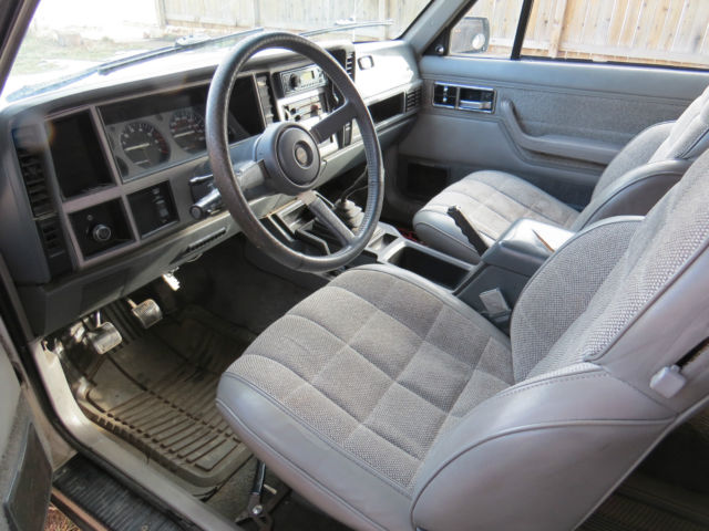 1991 Jeep Cherokee Laredo - photo 4