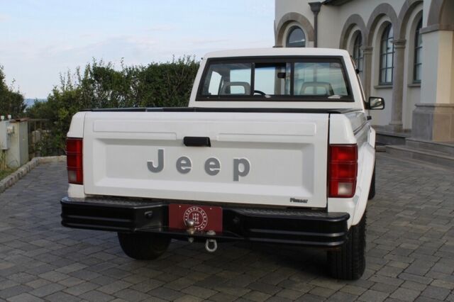 1991 Jeep Comanche Pioneer - photo 7