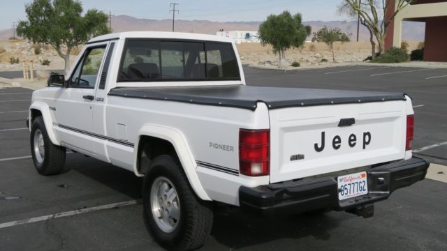 1991 Jeep Comanche Pioneer 4X4 4.0 HO! 5 SPEED! CLEAN 148,048 MILES! - photo 8
