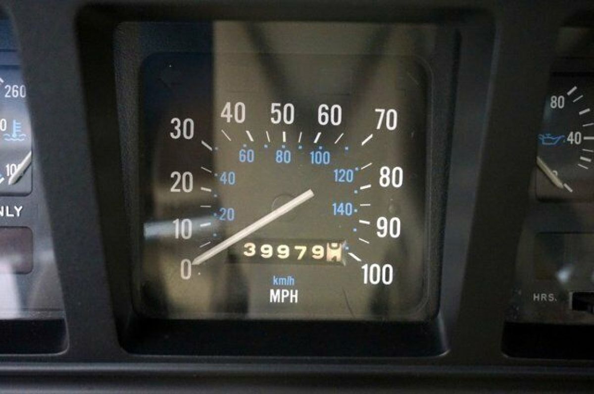1991 Jeep Wagoneer - photo 12
