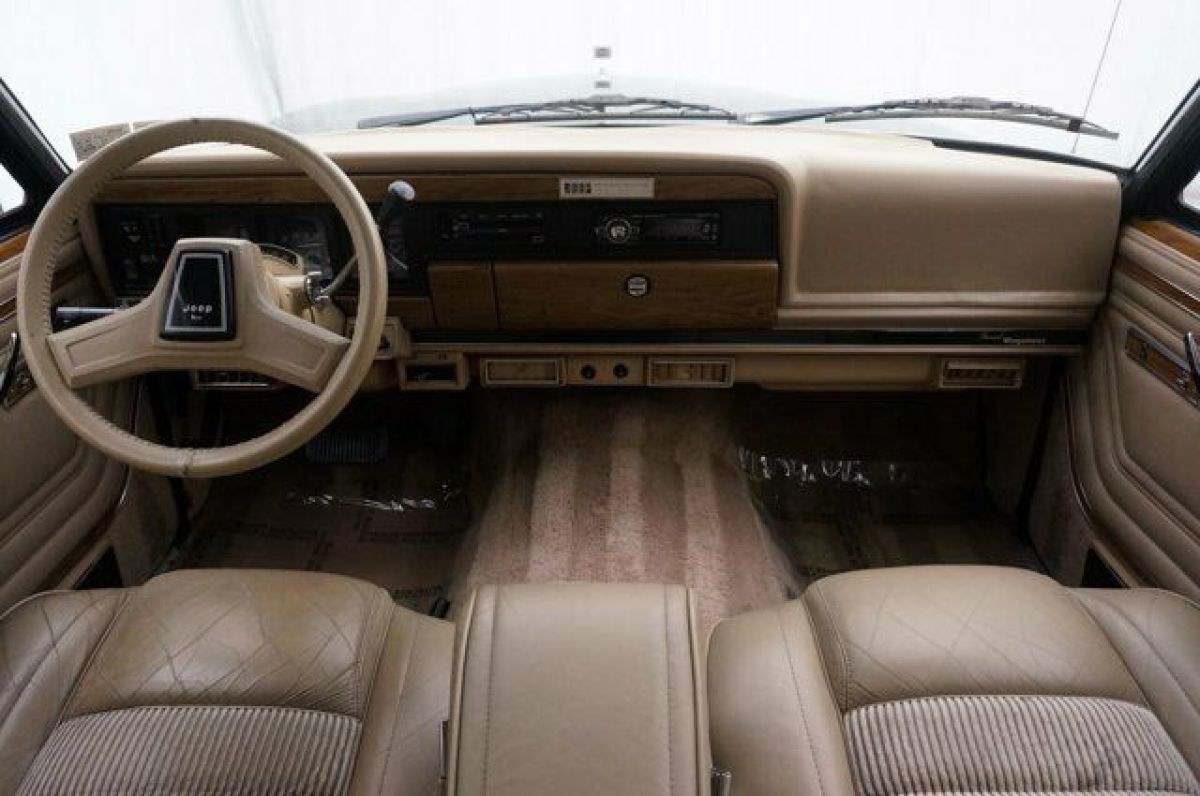 1991 Jeep Wagoneer - photo 3