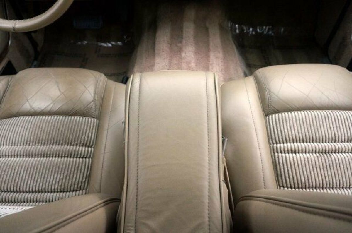 1991 Jeep Wagoneer - photo 9
