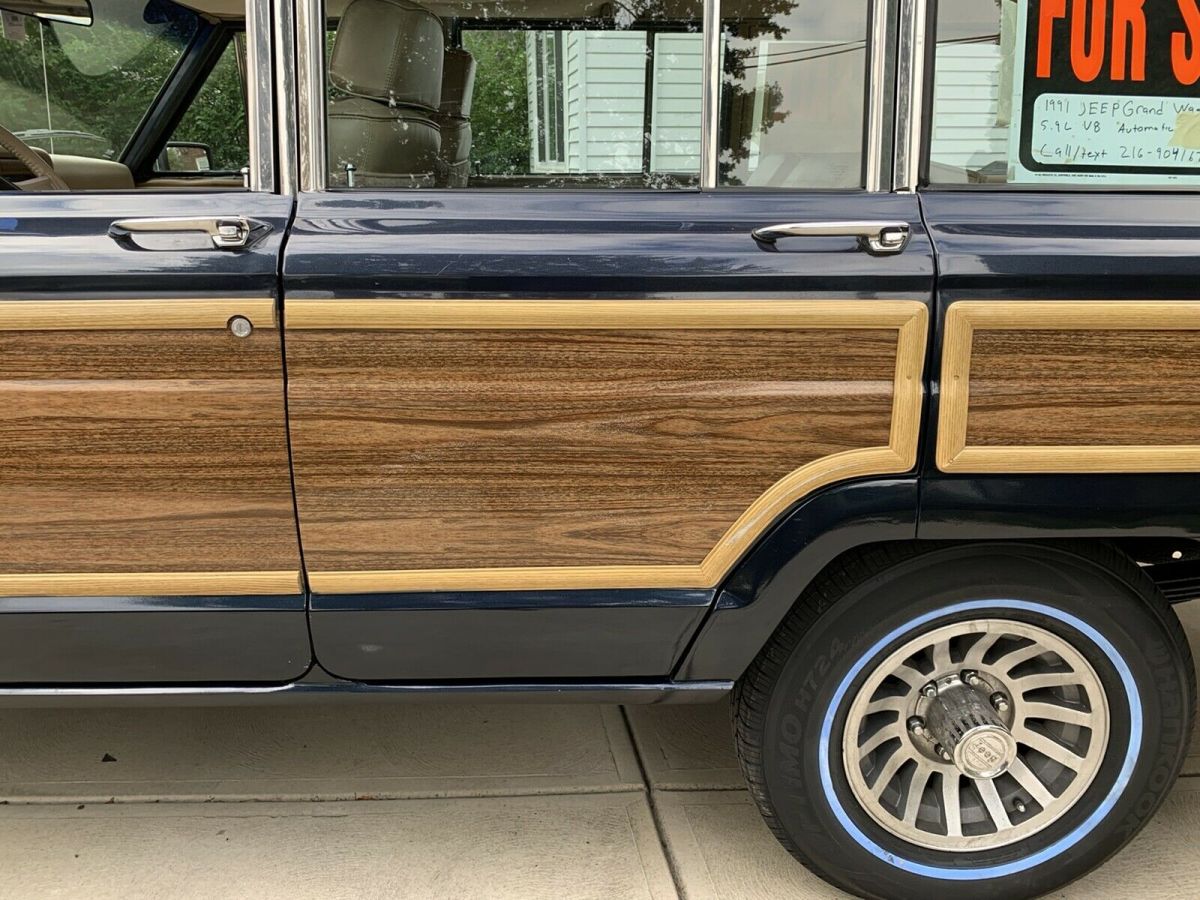 1991 Jeep Grand Wagoneer - photo 8