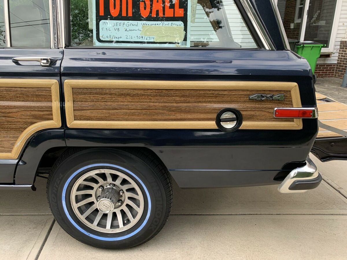 1991 Jeep Grand Wagoneer - photo 9