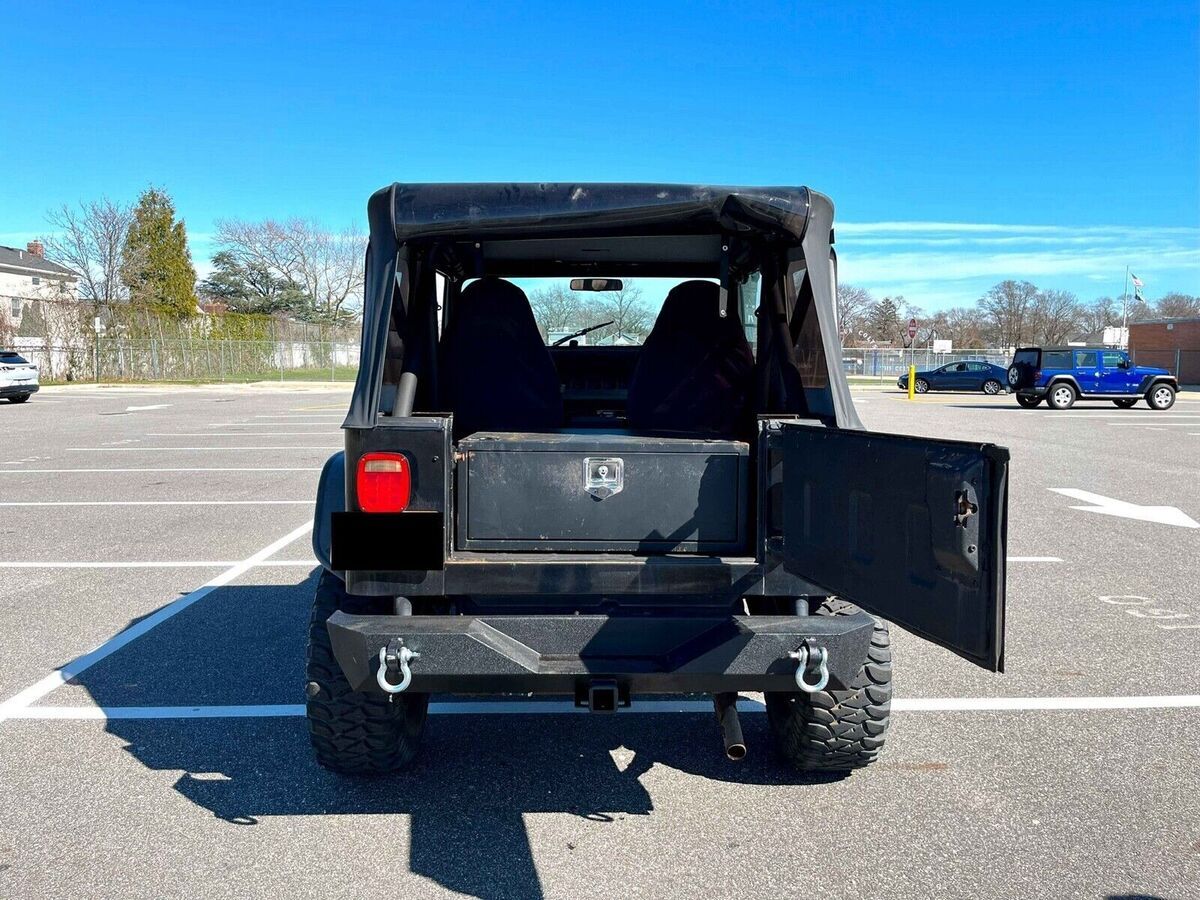 1991 Jeep Wrangler - photo 9