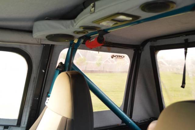 1991 Jeep Wrangler islander - photo 6