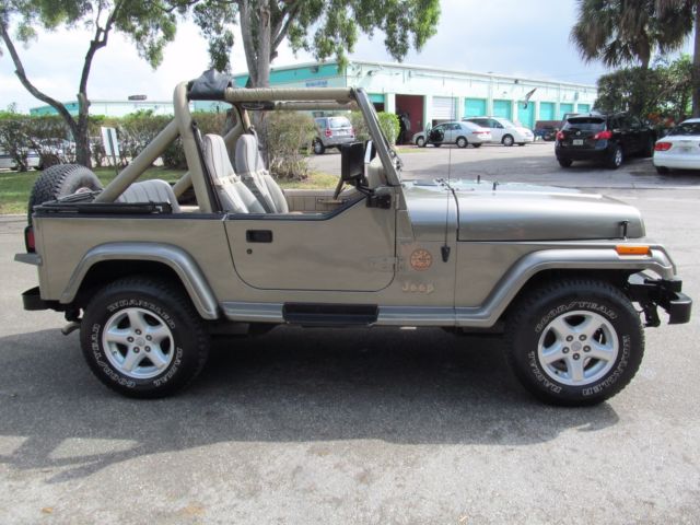 1,991 Jeep Wrangler Sahara Sport Utility 2-Door - photo 8