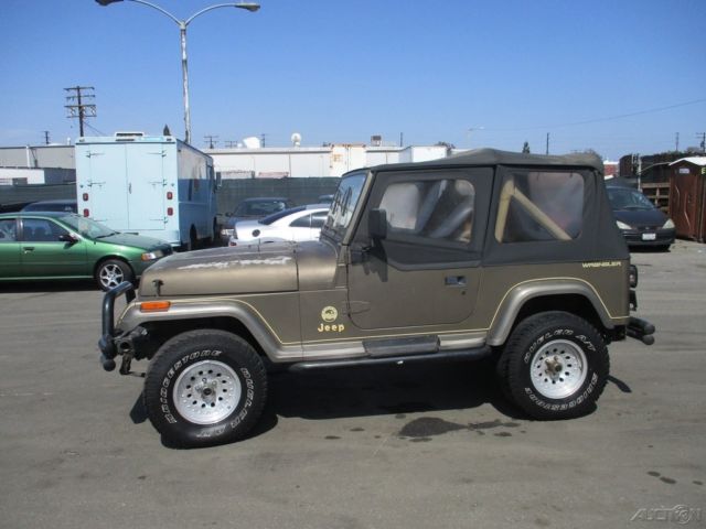 1991 Jeep Wrangler Sahara - photo 2