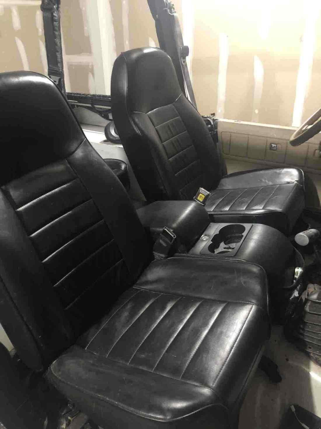 1991 Jeep Wrangler - photo 4