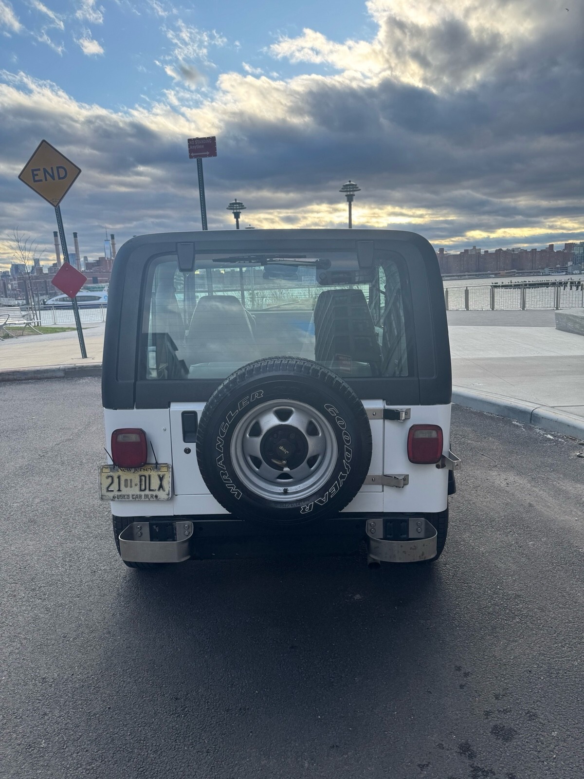 1991 Jeep Wrangler - photo 3