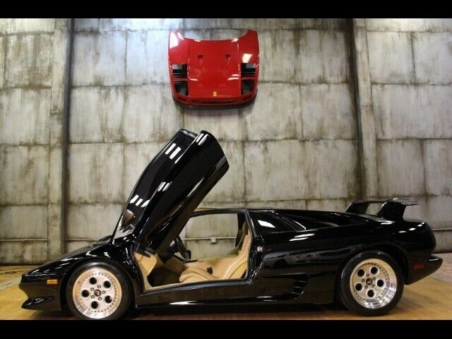 1991 Lamborghini Diablo COUPE 10904 Miles Black V12 5 Speed Manual 1991 Lamborghini Diablo COUPE