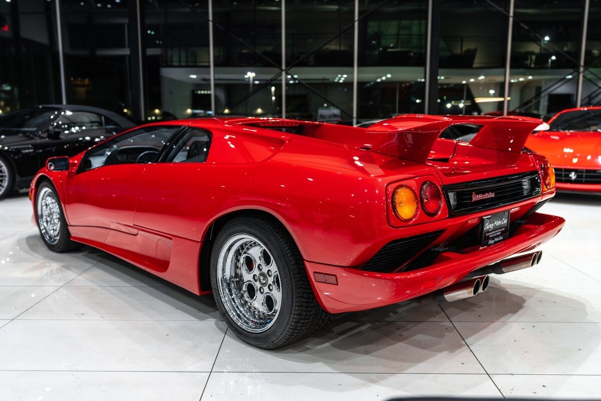 1991 Lamborghini Diablo Coupe 5.7L V12! 5-Speed Manual ONLY 16k Miles! Col - photo 3