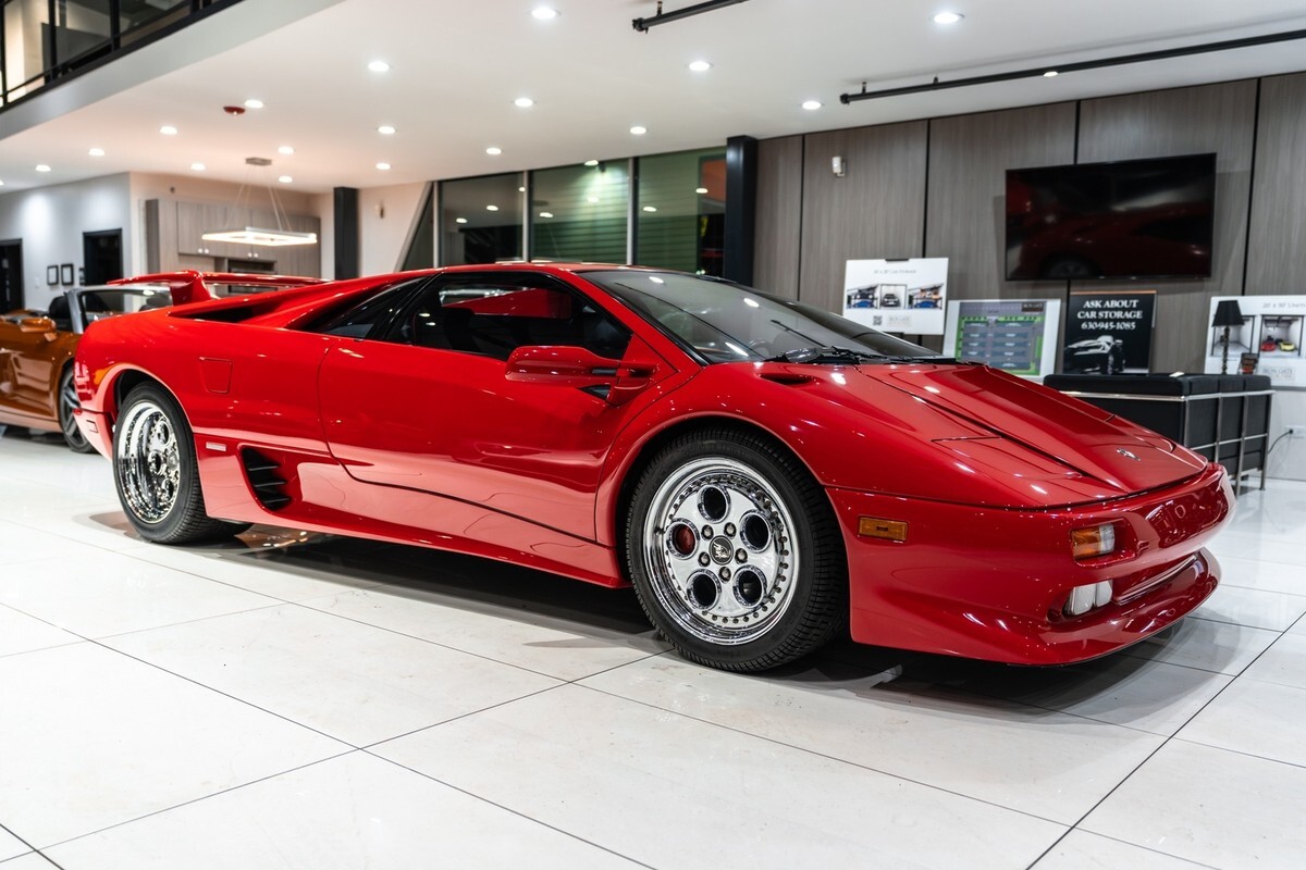 1991 Lamborghini Diablo Coupe 5.7L V12! 5-Speed Manual ONLY 16k Miles! Col - photo 6