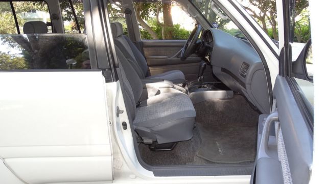1991 Toyota Land Cruiser FACTORY - photo 8