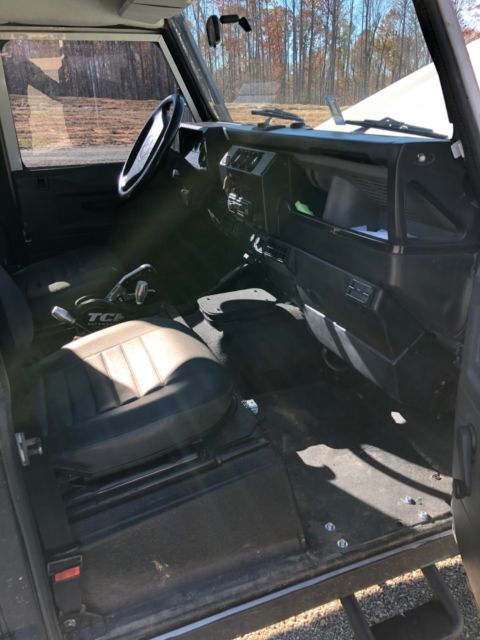 1991 Land Rover Defender -- - photo 7