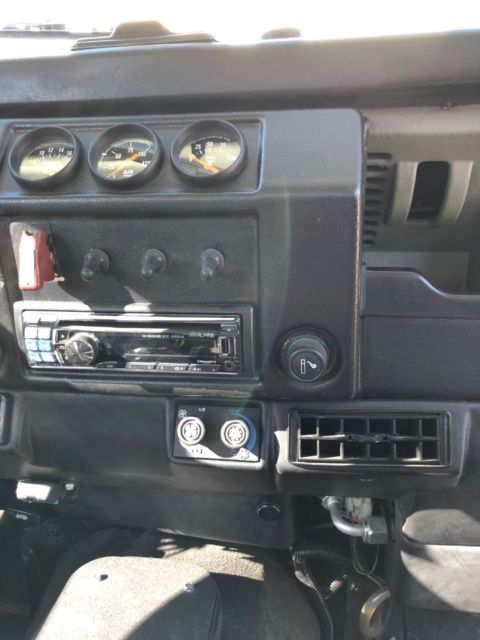 1991 Land Rover Defender -- - photo 9