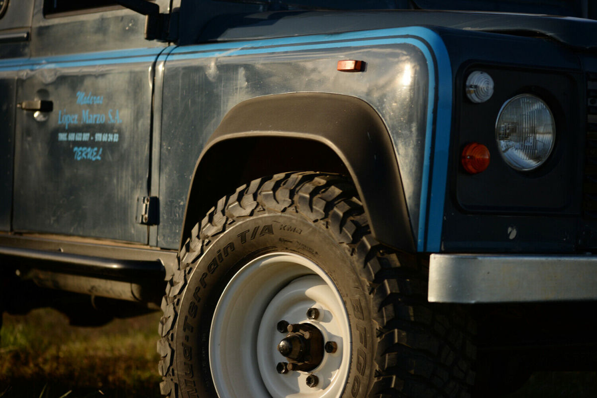 1991 Land Rover Defender - photo 3