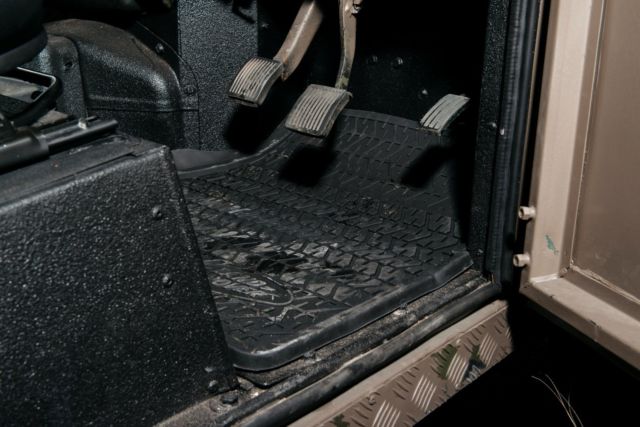 1980 Land Rover Defender 110 - photo 10