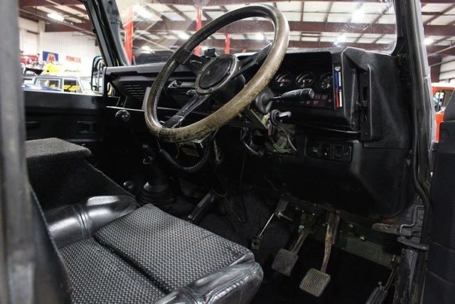 1991 Land Rover Defender -- - photo 12