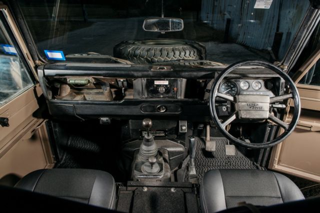 1980 Land Rover Defender 110 - photo 2