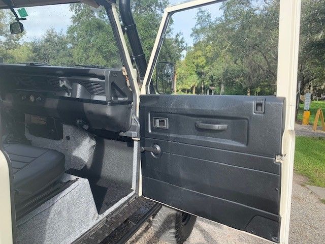1991 Land Rover Defender - photo 9