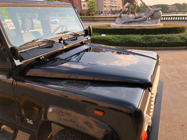 1991 Land Rover Defender 4 door wagon - photo 6