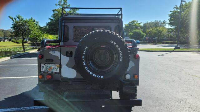 1991 Land Rover Defender 110 4dr 4WD SUV - photo 7
