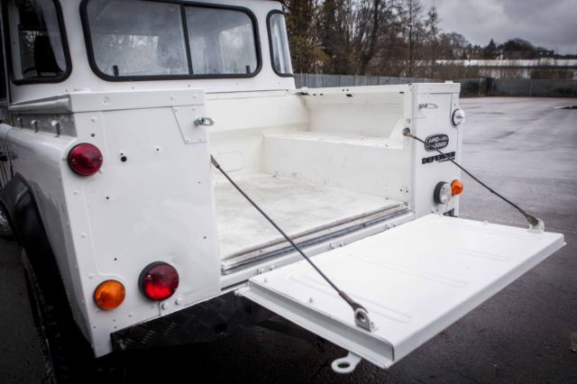 1980 Land Rover Defender 110 double cab - photo 6