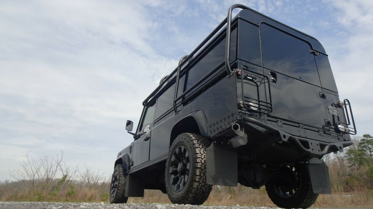 1991 Land Rover Defender Defender 110 - photo 8