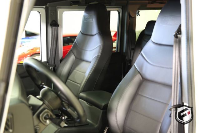 1991 Land Rover Defender 110 - photo 13