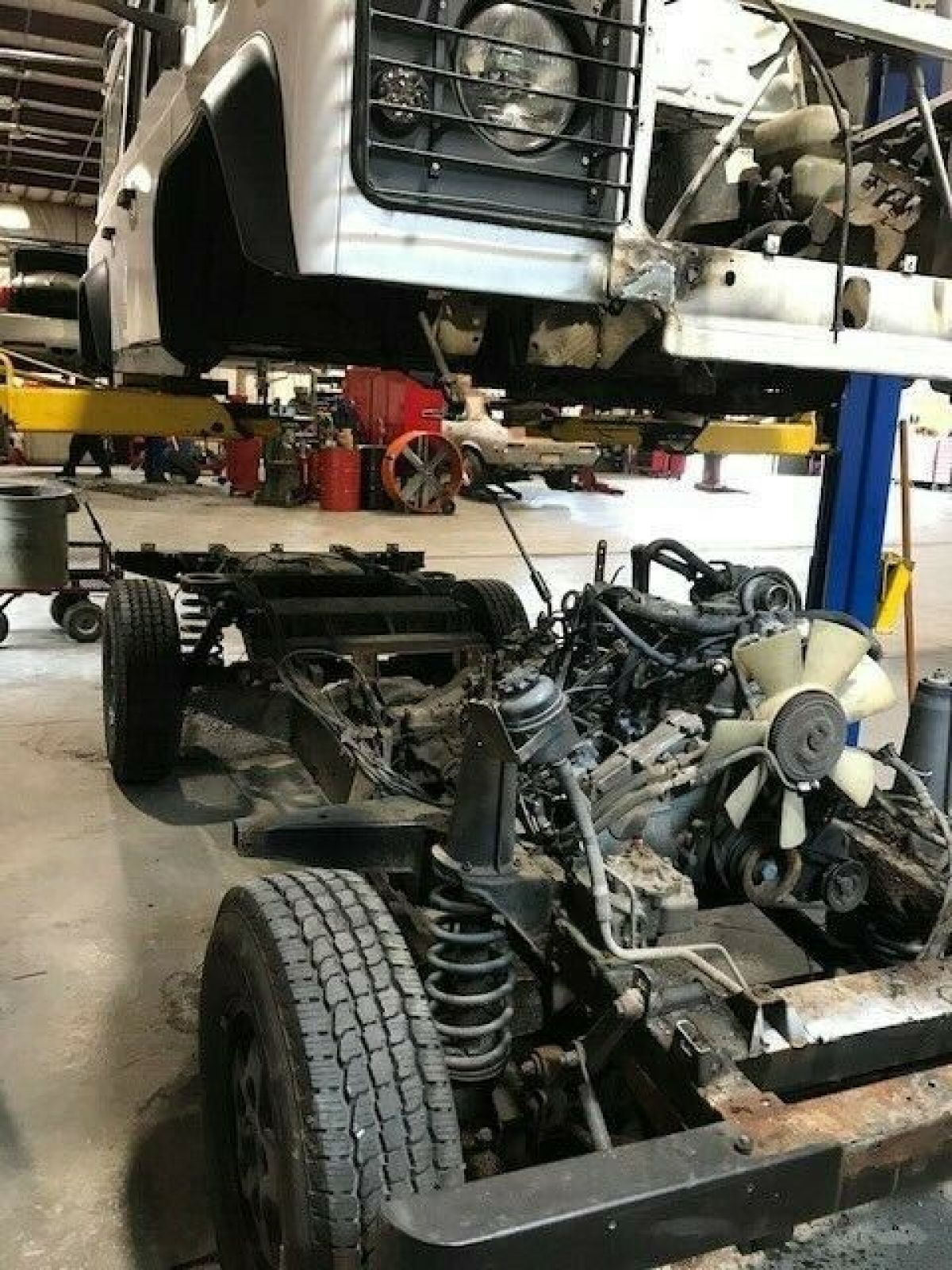 1991 Land Rover Defender 110 - photo 6