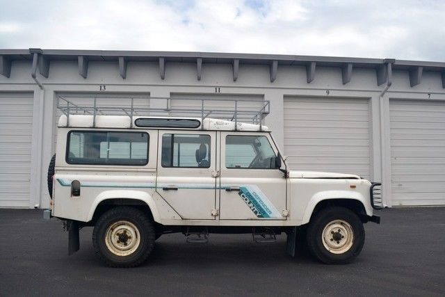 1991 Land Rover Defender County Station Wagon - photo 2