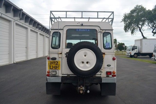1991 Land Rover Defender County Station Wagon - photo 7