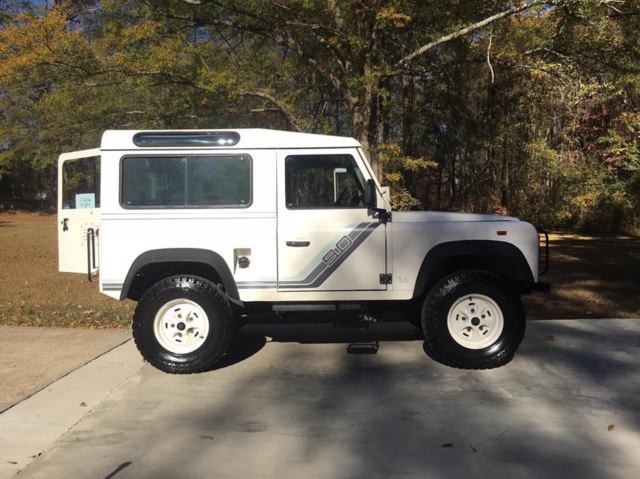 1991 Land Rover Defender