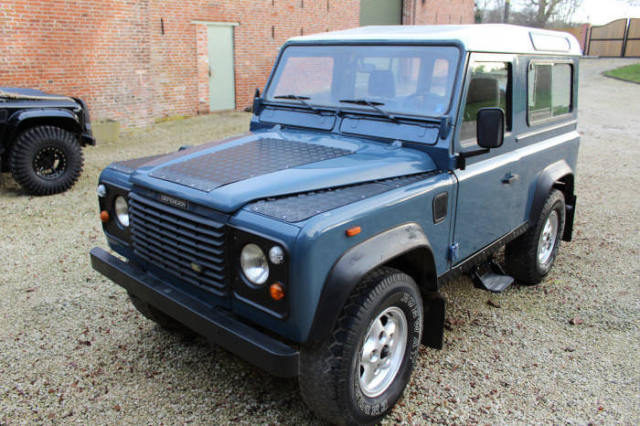 1980 Land Rover Defender County Station Wagon - photo 3