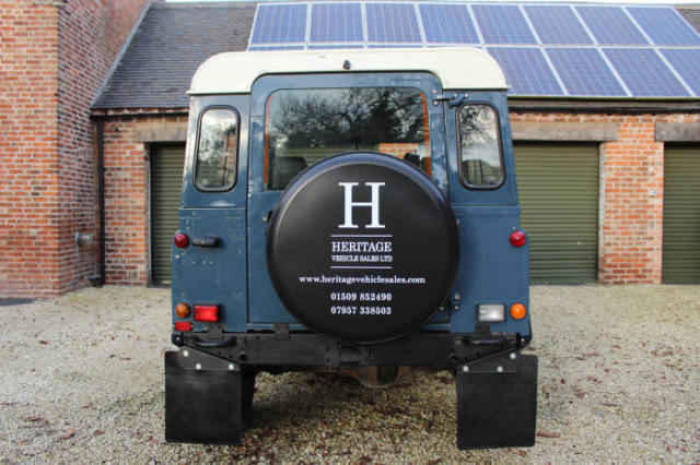1980 Land Rover Defender County Station Wagon - photo 8