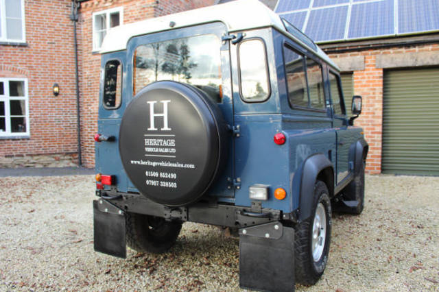 1980 Land Rover Defender County Station Wagon - photo 9