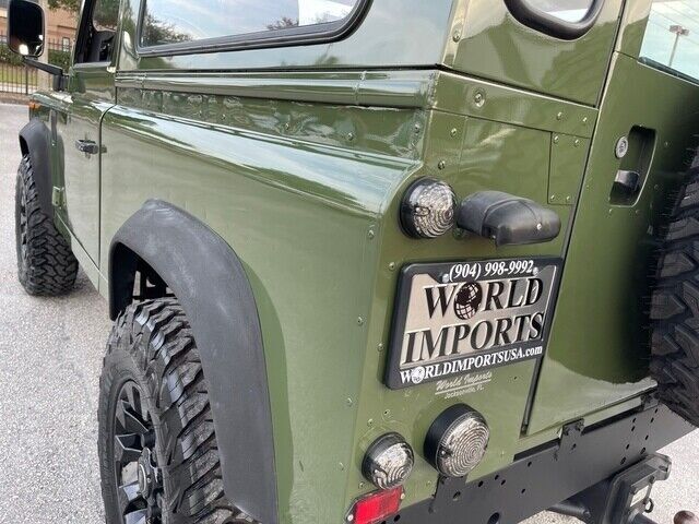 1991 LAND ROVER Defender 90 3-DOOR HARD TOP 200 TDI - (COLLECTOR SERIES) - photo 11