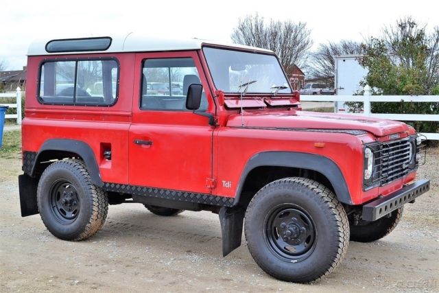 1900 Land Rover Defender Defender 90 - photo 3