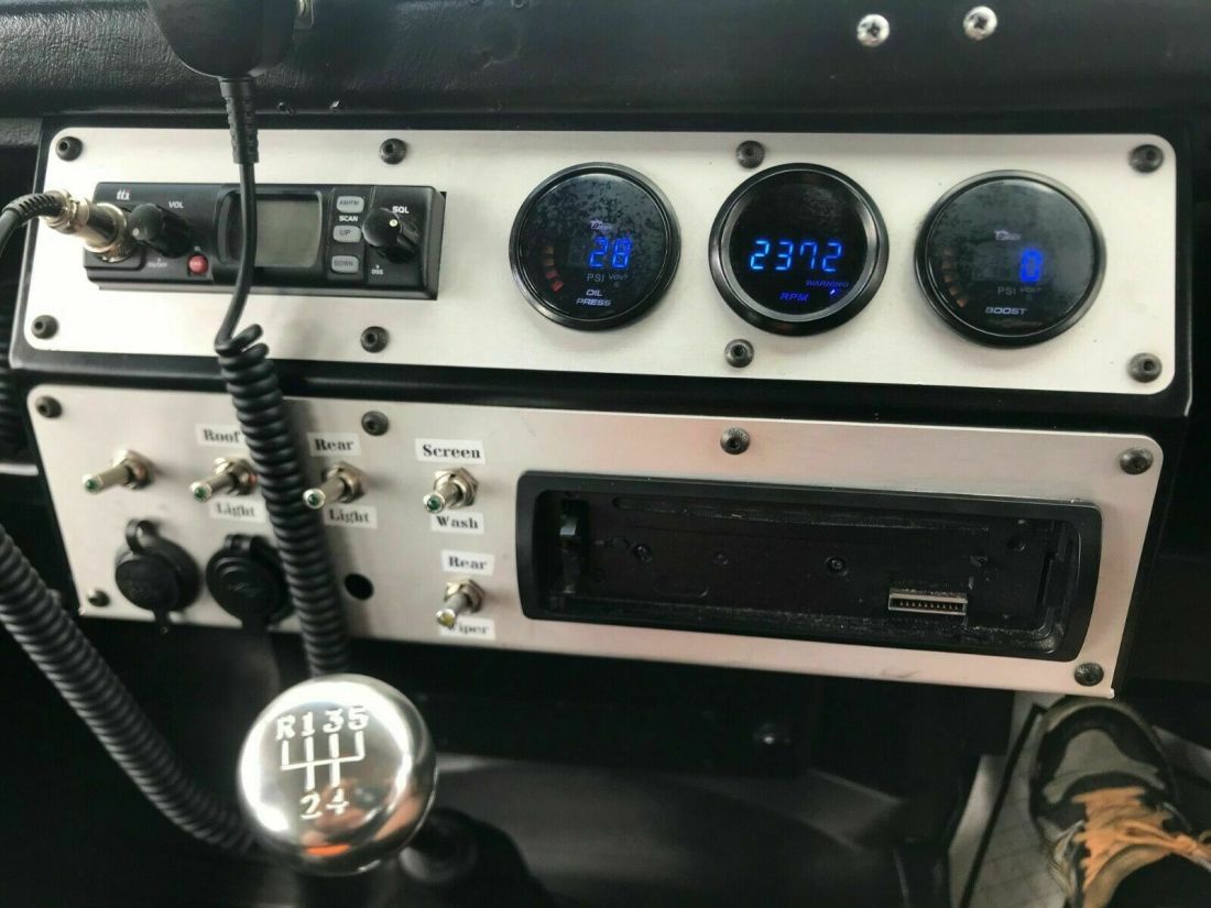 1991 Land Rover Defender 110 - photo 8