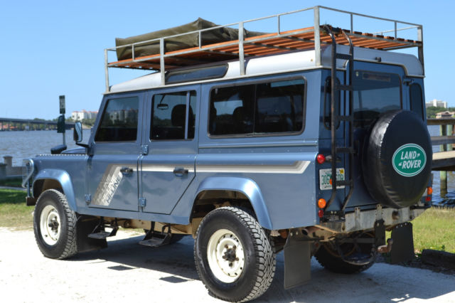 1991 Land Rover Defender 110 Highline Station Wagon - photo 2