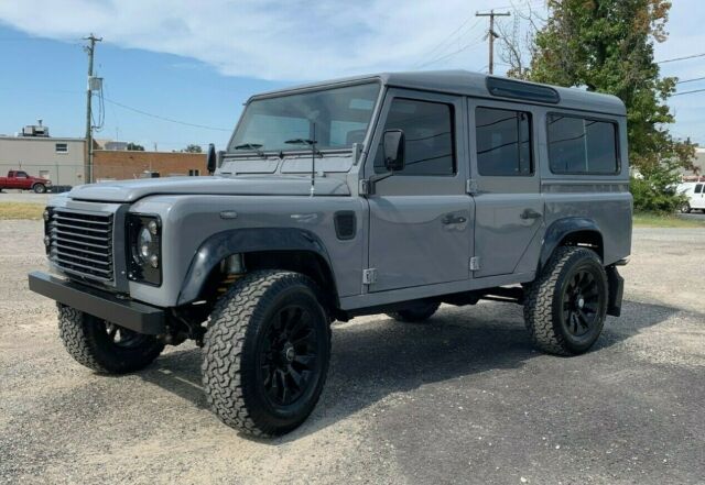 1991 Land Rover Defender LHD 200 TDI 1991 Land Rover Defender 110