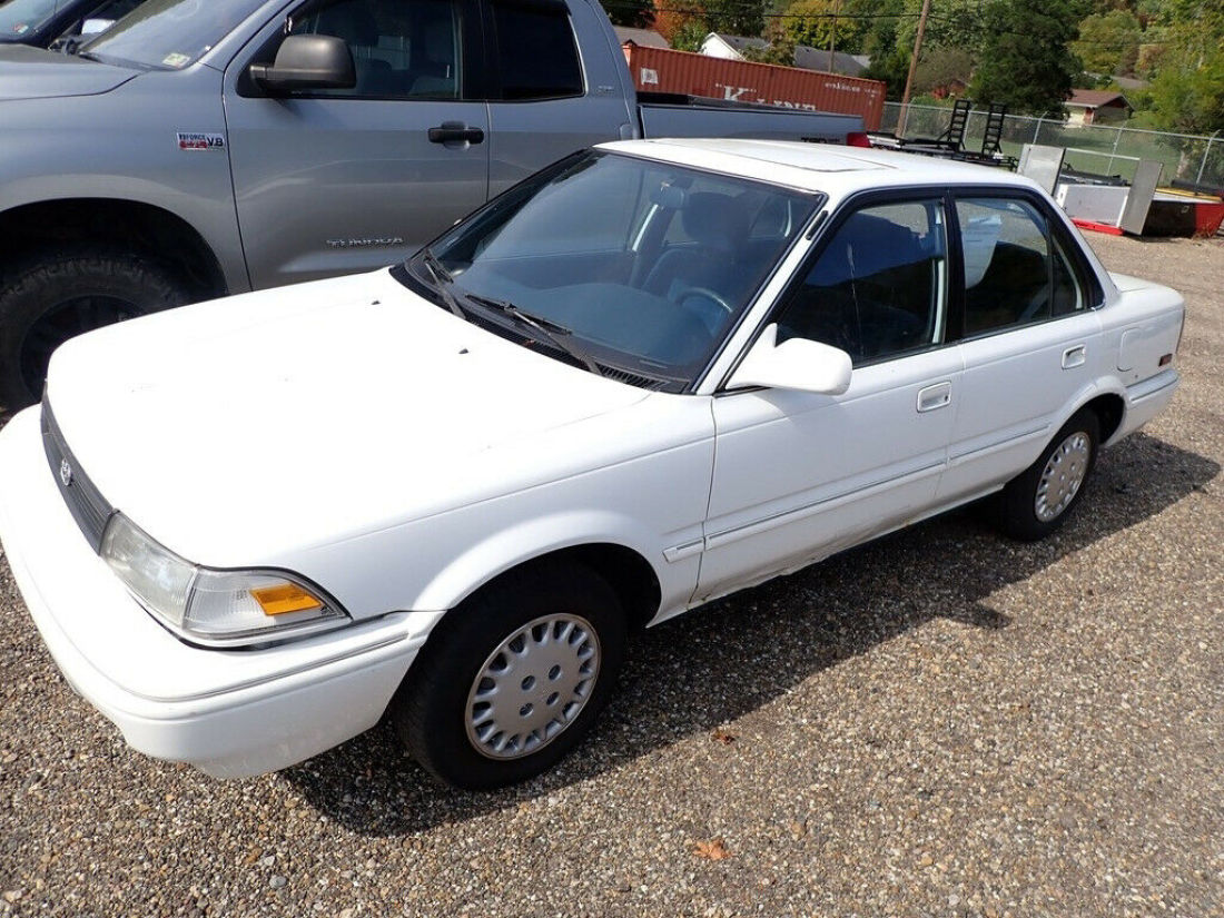 1991 Toyota Corolla LE - photo 6
